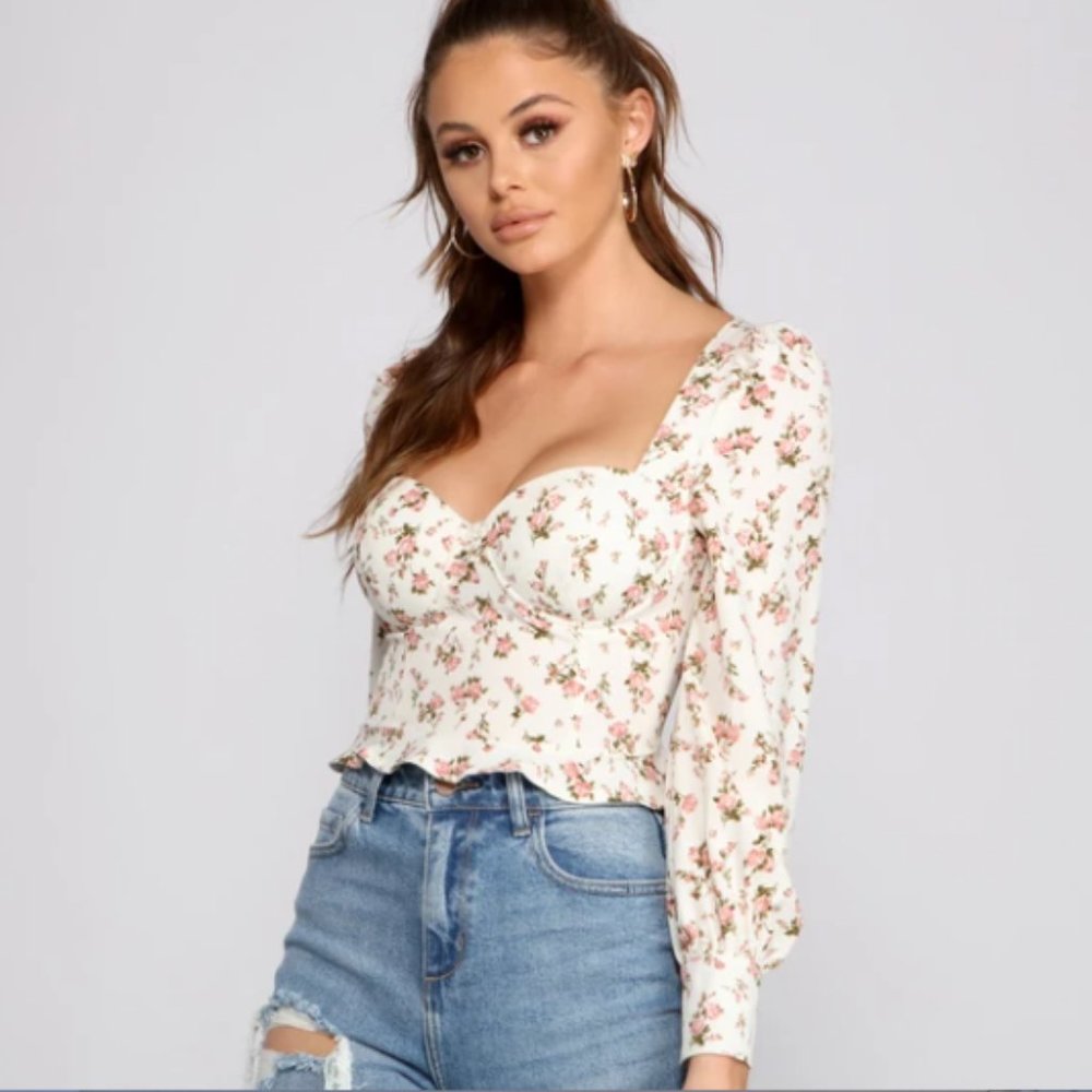 Floral Puff Sleeve Blouse